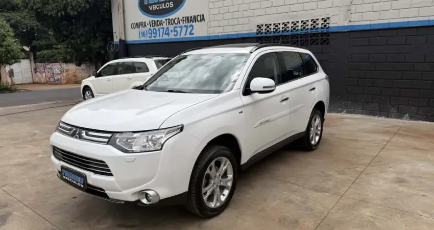 Mitsubishi Outlander 2014 3.0 gt 4x4 v6 24v gasolina 4p automático