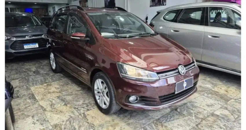 Volkswagen Spacefox 2015 1.6 msi highline 16v flex 4p automatizado