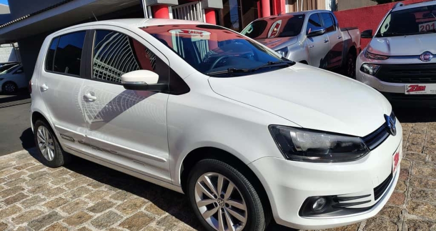 VOLKSWAGEN FOX CONNECT SB 2018 Imotion