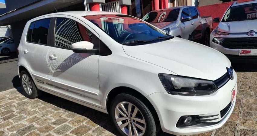 VOLKSWAGEN FOX CONNECT SB 2018 Imotion
