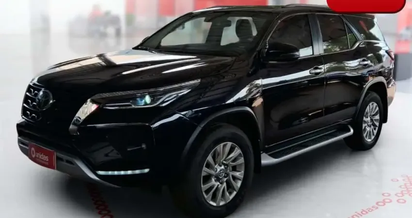 Toyota Hilux sw4 2022 2.8 d-4d turbo diesel srx 7l 4x4 automático