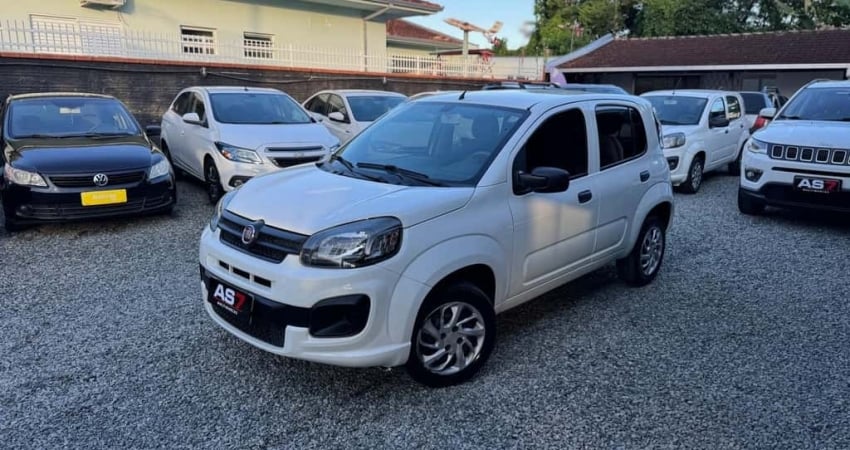 Fiat Uno ATTRACTIVE 1.0 Fire Flex 8V 5p  - Branca - 2021/2021