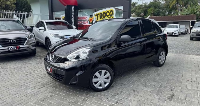 Nissan March 1.0 12V FlexStart 5p  - Preta - 2016/2017