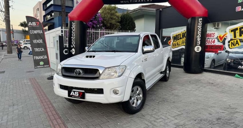 Toyota Hilux CD SRV D4-D 4x4 3.0 TDI Diesel Aut  - Branca - 2011/2011