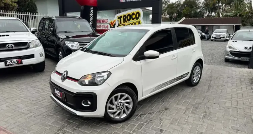 Volkswagen Up Connect 1.0 TSI Total Flex 12V 5p  - Branca - 2019/2020