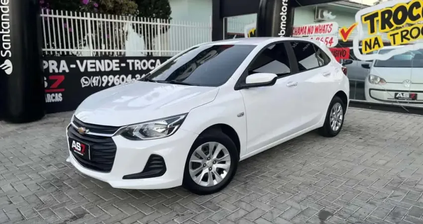 Chevrolet Onix HATCH LT 1.0 12V Flex 5p Mec.  - Branca - 2020/2020
