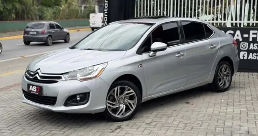 Citroën C4 LOUNGE Exclusive 1.6 Turbo 4p Aut. - Prata - 2014/2015
