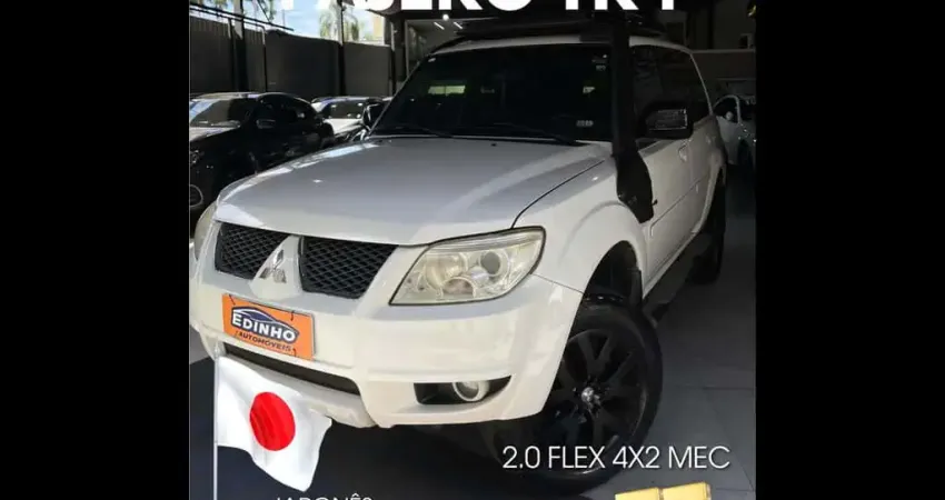 MITSUBISHI PAJERO TR4 2014