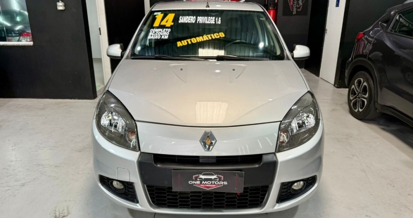 Sandero Privilége 1.6 Automático 