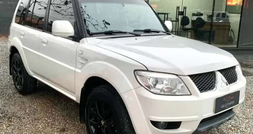 Mitsubishi Pajero tr4 2012 2.0 4x2 16v 140cv flex 4p automático