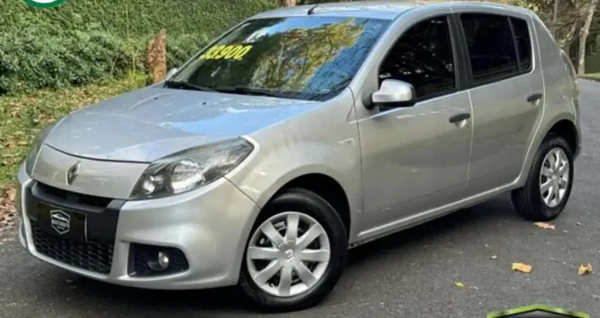 Renault Sandero 2014 1.0 authentique 16v flex 4p manual