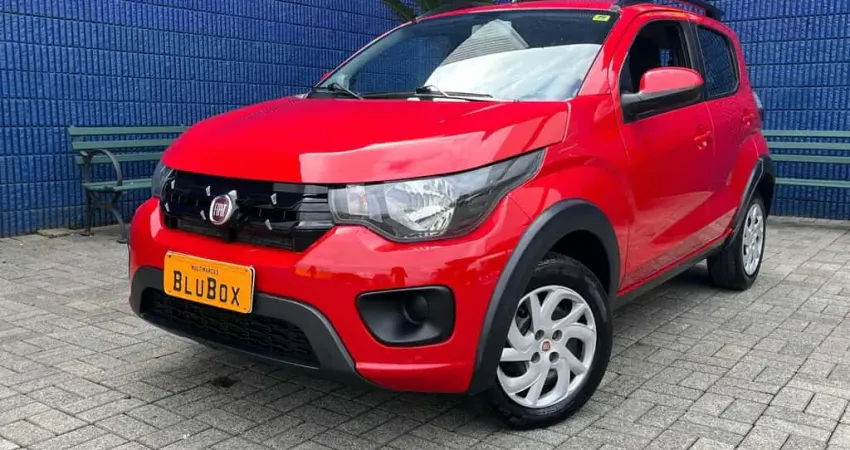 Fiat Mobi WAY 1.0 Fire Flex 5p.  - Vermelha - 2016/2017