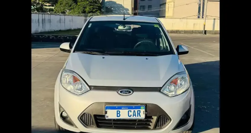 FORD FIESTA 1.6 FLEX 2014