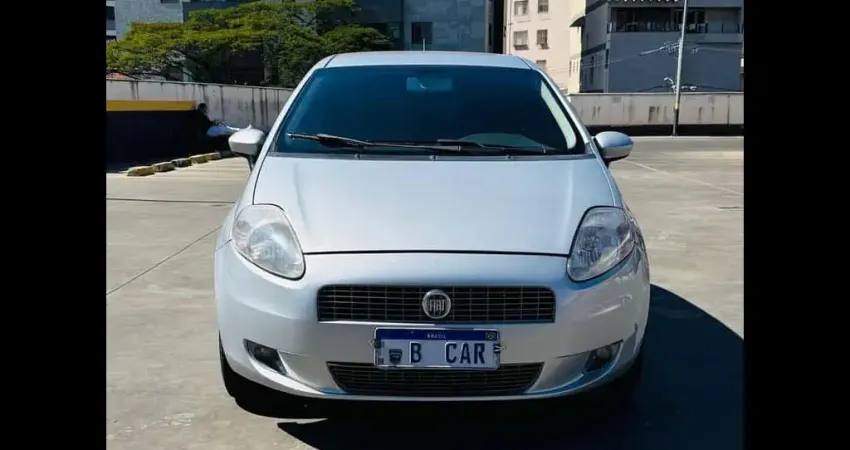 FIAT PUNTO ESSENCE 1.8 2011