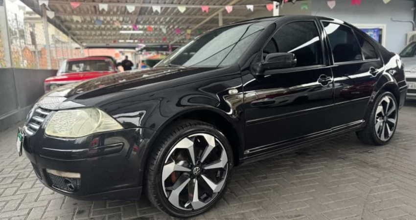 Volkswagen BORA 2.0 MI 8V GASOLINA 4P TIPTRONIC