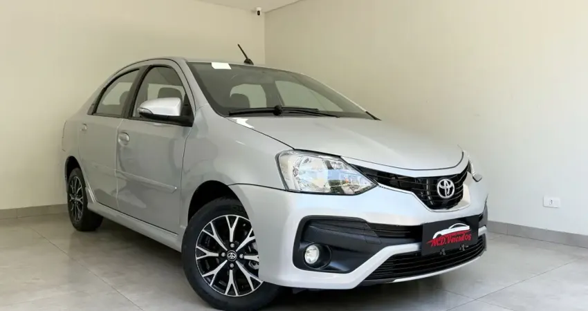 TOYOTA ETIOS TITANIUM 1.5 FLEX AUTOMATICO BAIXO KM 
