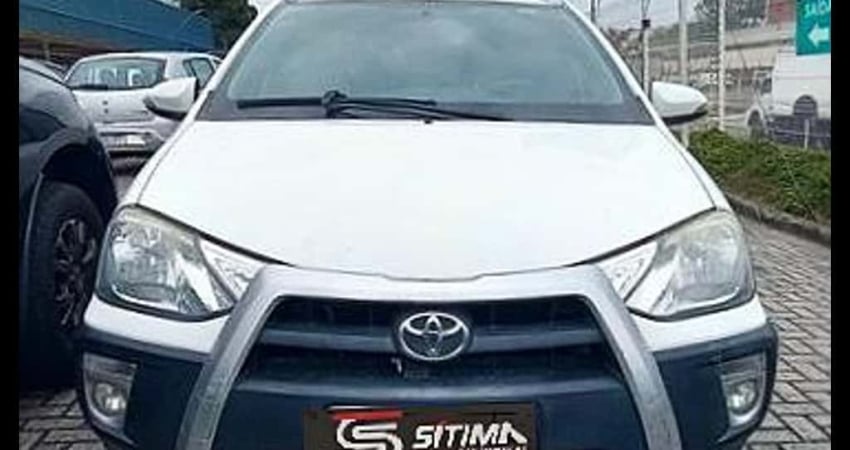 TOYOTA ETIOS 1.5 CROSS FLEX 2014