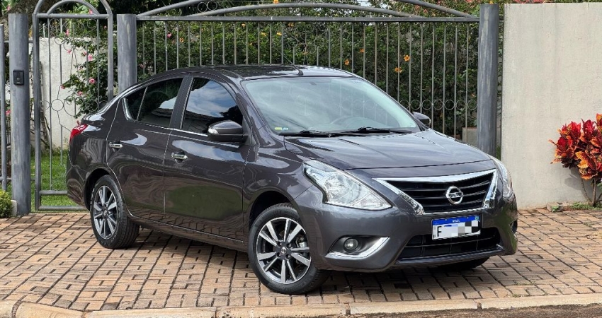 Nissan Versa SL CVT 2018
