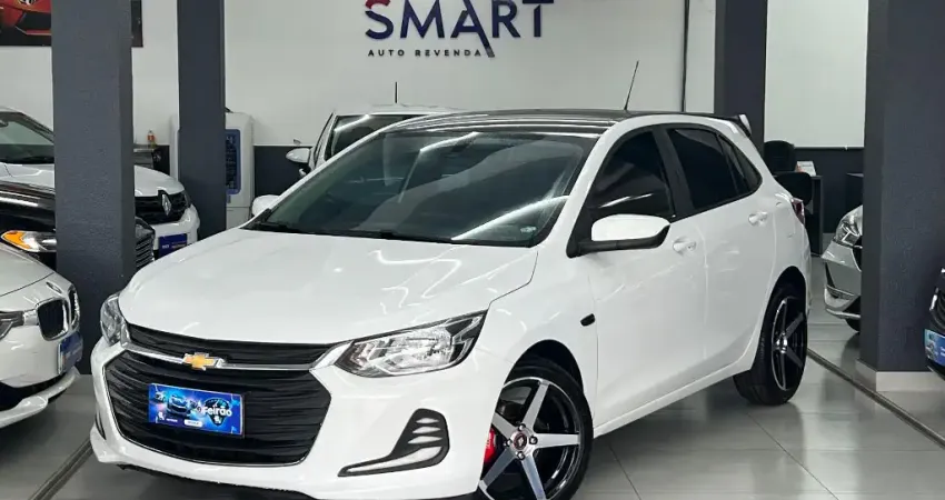 Onix 1.0 Hatch LT