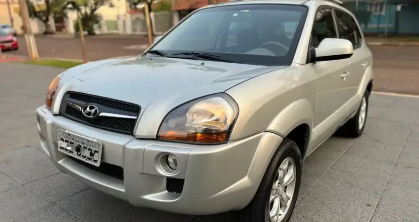 Hyundai Tucson GLS AT
