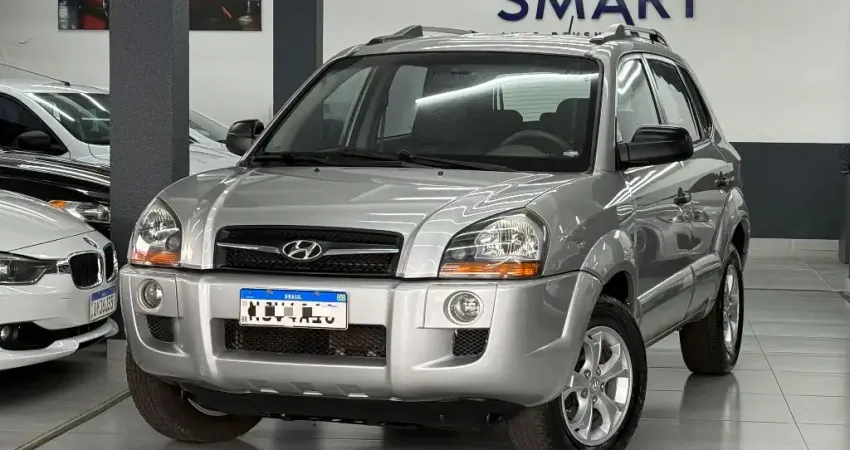 Hyundai Tucson GLS AT