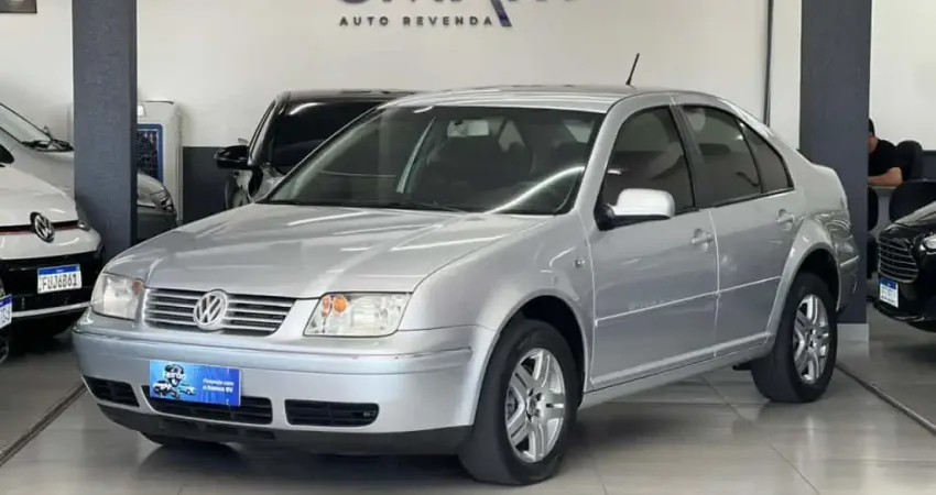 Volkswagen Bora 2006 2.0 mi 8v gasolina 4p automático