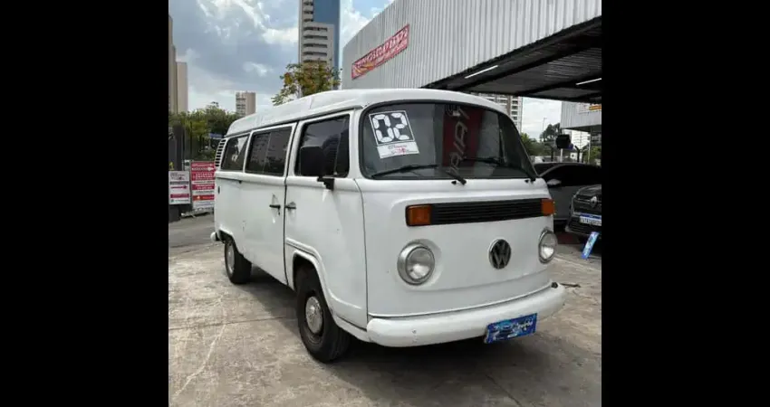 VOLKSWAGEN KOMBI 2002