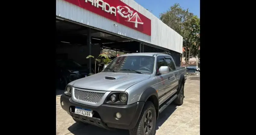 MITSUBISHI L200 OUTDOOR 2012