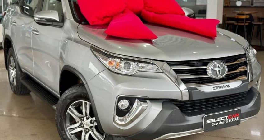TOYOTA HILUX SW4 SR 4X2 2.7 AUT 2018