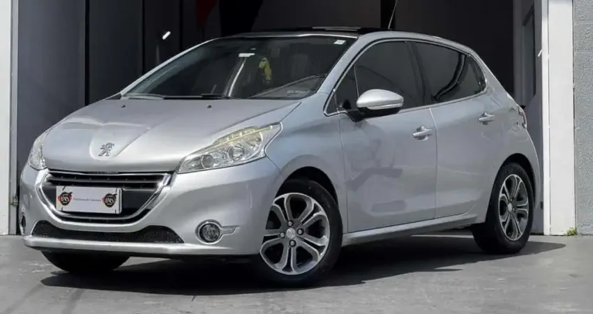 PEUGEOT 208 GRIFFE 2014