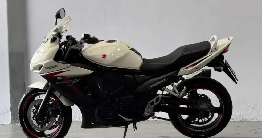SUZUKI 650 2012