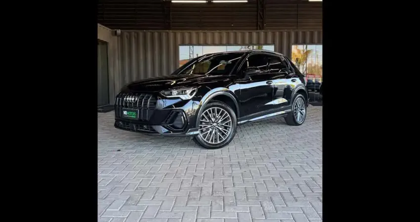 AUDI Q3 Perf. Black 2.0 TFSI Tiptr. Quattro