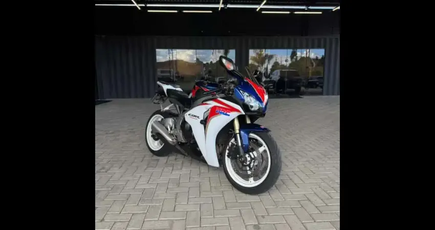 HONDA CBR 1000 RR Fireblade