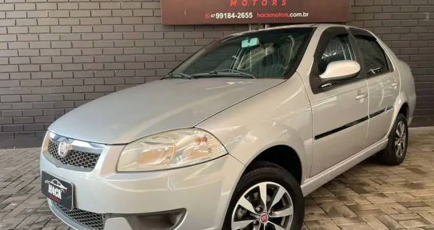 Fiat Siena EL 1.0 mpi Fire Flex 8V 4p  - Prata - 2013/2013