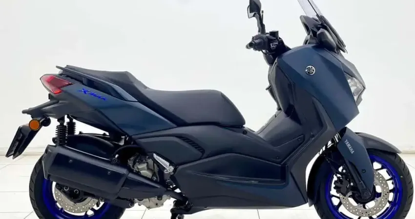 YAMAHA XMAX 2025 250 CC - SEGURANÇA, TECNOLOGIA E ECONOMIA COM ESTILO E CONFORTO.