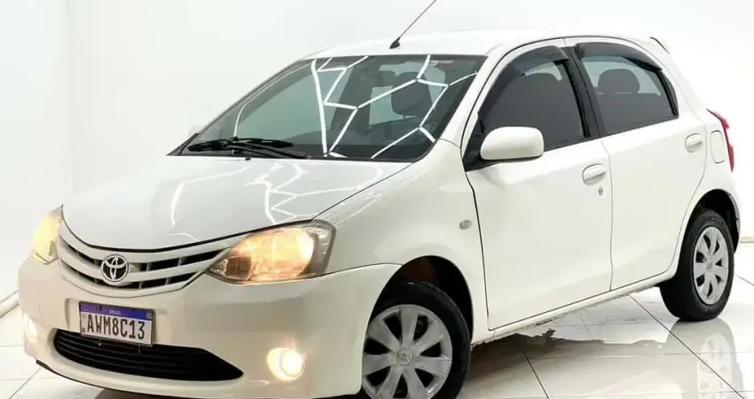 ETIOS HB XS 2013 COMPLETO, MOTOR 1.3 SUPER FLEX COM MANUAL DO PROPRIETÁRIO