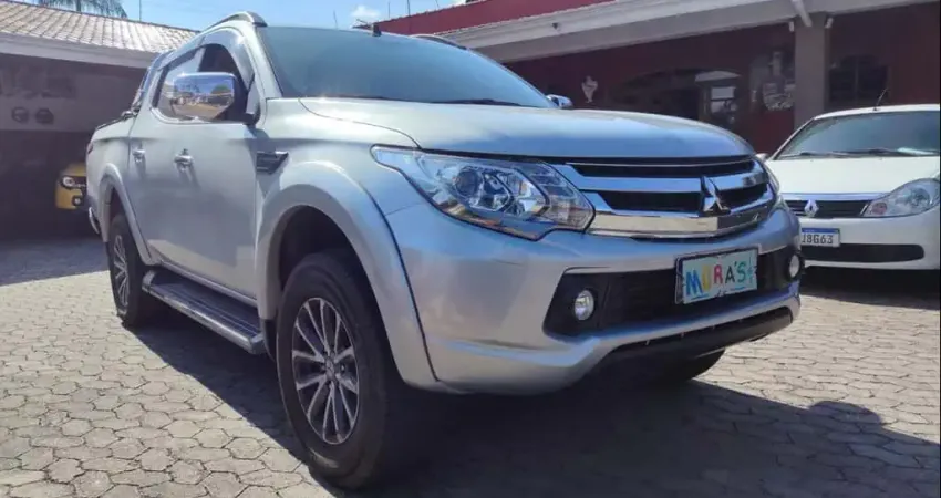 MITSUBISHI TRITON SPORT HPE S 2020