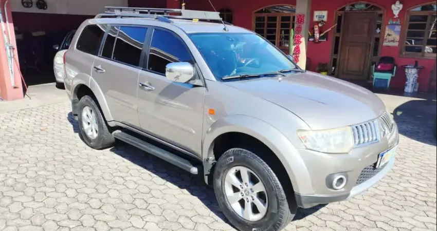 MITSUBISHI PAJERO DAKAR D 2013