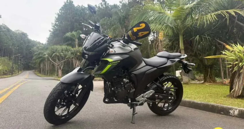 FZ25 250 FAZER FLEX 2024 com 5 MIL KM