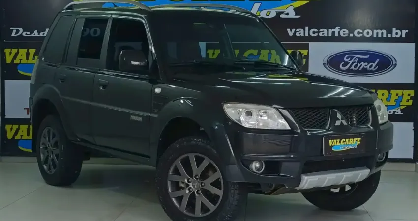 Pajero TR4 2.0 flex