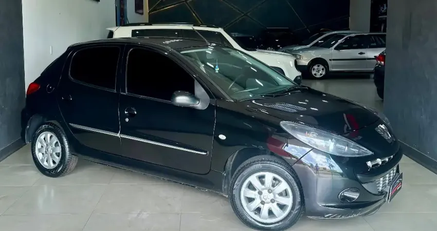 PEUGEOT 207 1.4 Completo - CUSTO BENEFÍCIO 