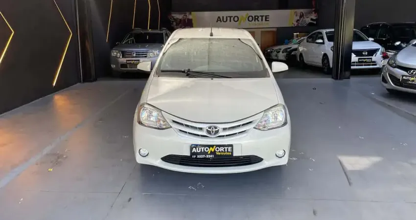 Toyota ETIOS X Flex Automático