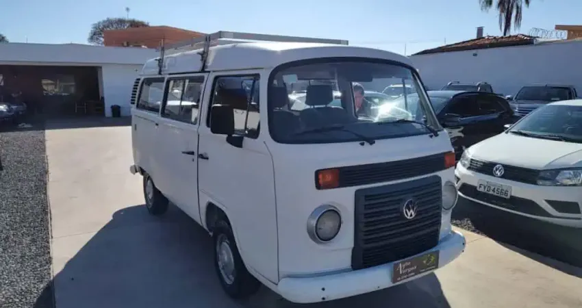 VOLKSWAGEN KOMBI 1.4 MI STD 8V FLEX 3P MANUAL