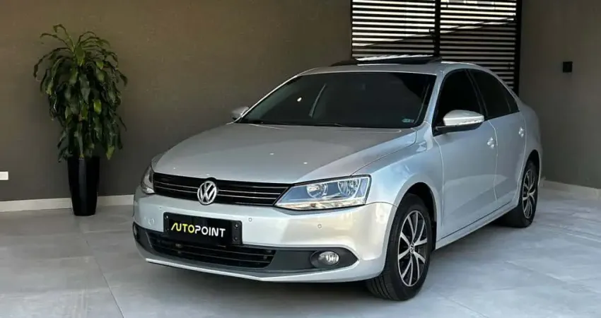VOLKSWAGEN JETTA Comfortline 2.0 T.Flex 8V 4p Tipt.