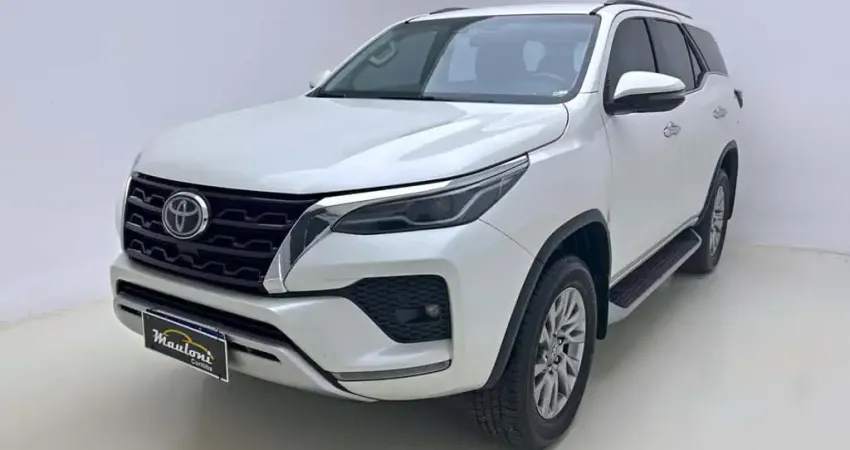 TOYOTA HILUX SW4 2.8 SRX 4X4 7 LUGARES 16V TURBO INTERCOOLER DIESEL 4P AUTOMÁTICO 2021