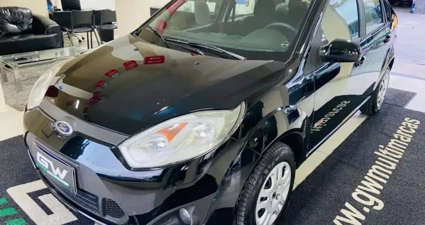 FORD FIESTA 1.6 ROCAM SEDAN 8V FLEX 4P MANUAL