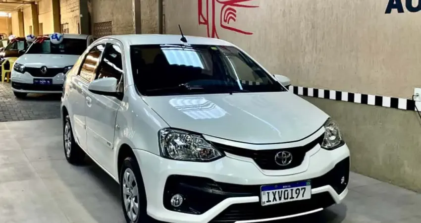 Toyota ETIOS 1.5 X SEDAN 16V FLEX 4P AUTOMÁTICO