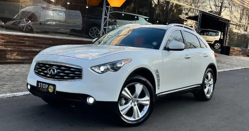 INFINITI FX35 3.5 V6 AWD ANO 2010 - UM CARRO EXCLUSIVO  E DE PRESENÇA
