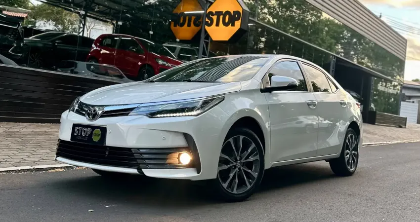 COROLLA ALTIS 2019 - ESSE CARRO É A MISTURA PERFEITA DE CONFORTO, SOFISTICAÇÃO EM CADA DETALHE E CON
