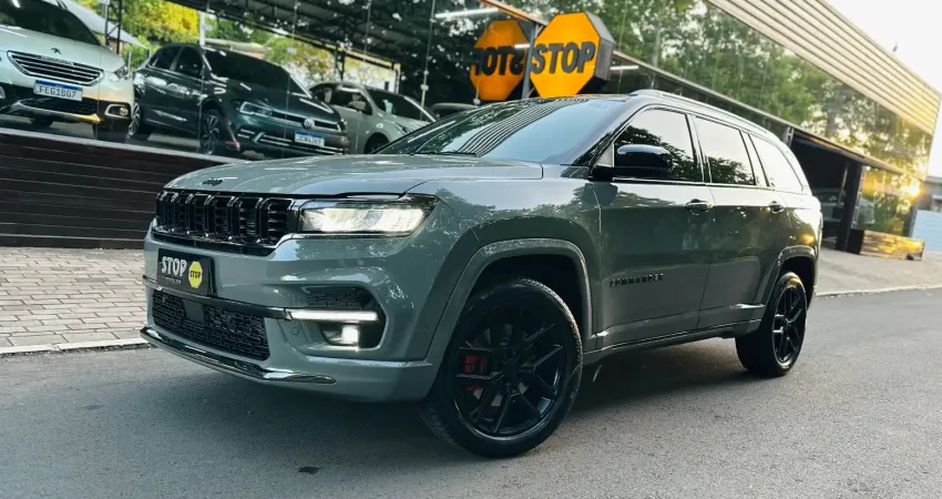 UM SUV 7 LUGARES QUE TE ENTREGA CONFORTO, PERFORMANCE E KUITO ESPAÇO .